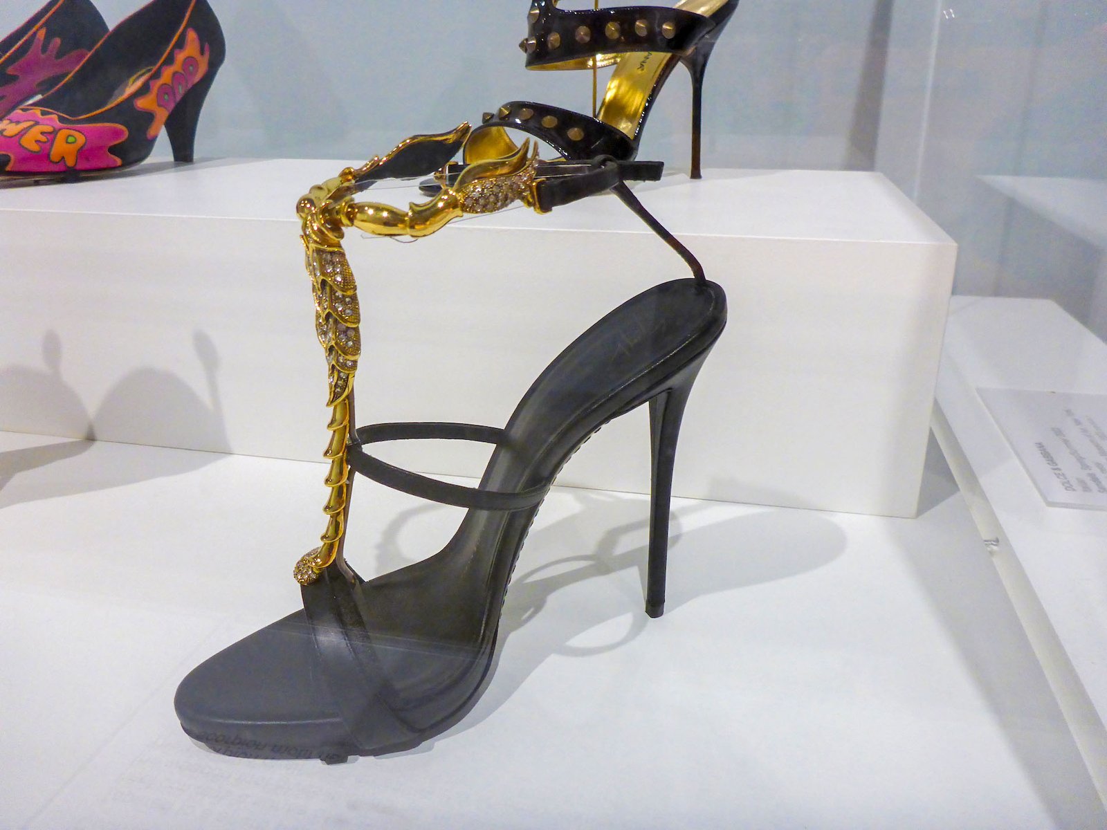 Palm Springs Killer Heels 114